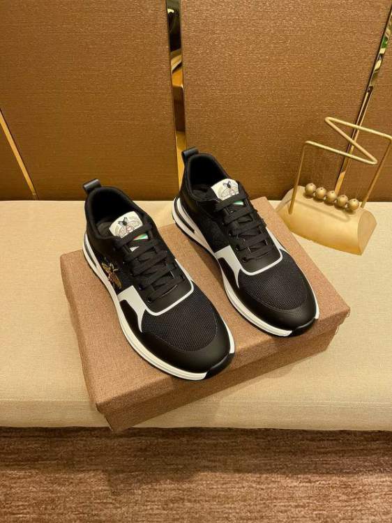 Picture of Gucci Shoes _SKUGuccisz38-44mnf032710580